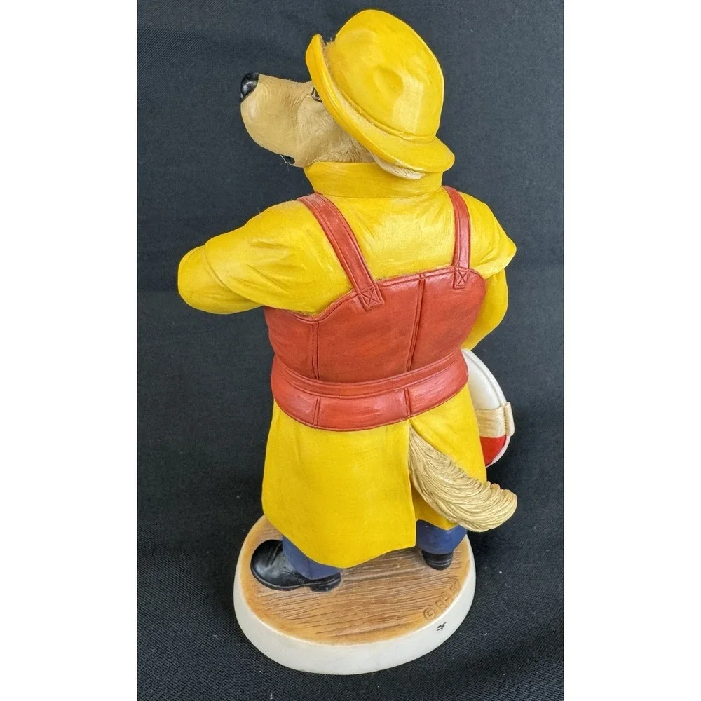 Vintage 1997 Robert Harrop Golden Retriever Lifeboat Man CC107 Made In England